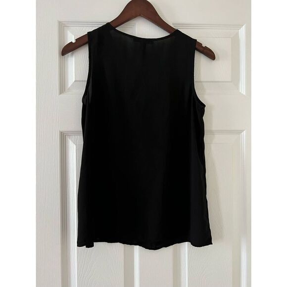Forever 21 Black Top - Picture 2 of 8